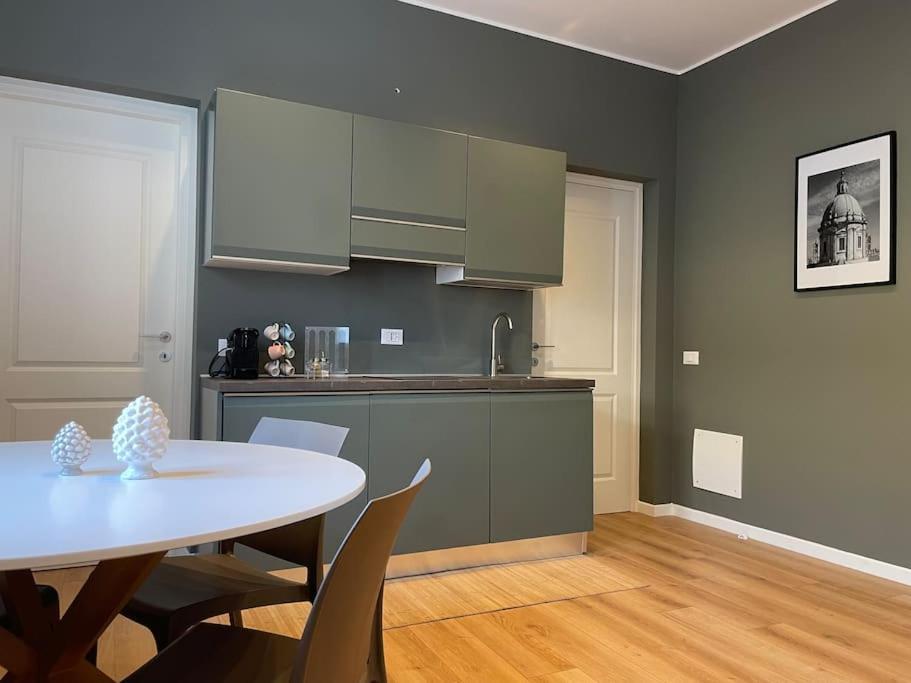 Nicare City Apartments Палермо Екстериор снимка